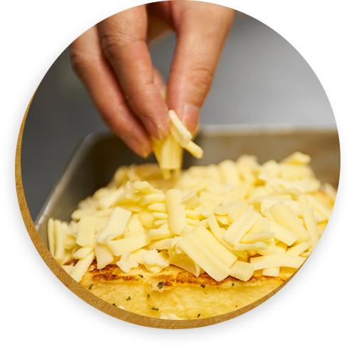 調理工程チーズを乗せる